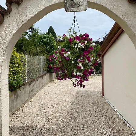 Maison Atypique Avec Un Grand Terrain !animaux Bienvenus !wifi Netflix Ecran Plat 4k *